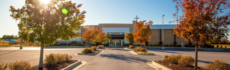 The Lakes Apartments